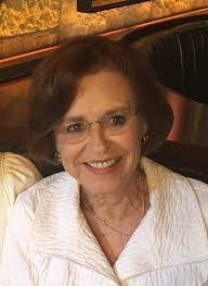 Paula Cahoon's Instagram, Twitter & Facebook