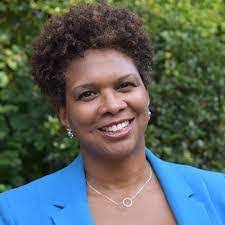 Daniel Sukkar's Instagram, Twitter & Facebook