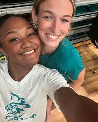 Thanks to @coastalvball for a great camp! It was lots of fun! I enjoyed  seeing familiar faces and making new friends.🩵🤍