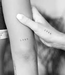 Diseños tatuajes de números romanos. Tatuajes Pequenos Significado Y Mejores Disenos