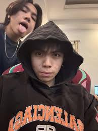 Bleeeee Kirk እ ЛаАюизи 0D