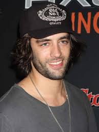 Jay Lyon's Instagram, Twitter & Facebook