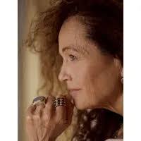 Keely Dee's Instagram, Twitter & Facebook