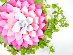 Find great deals on ebay for paper flower backdrop. 12 Diy Paper Flowers You Can Make For All Occasions