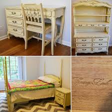 6 Piece Henry Link French Provincial Bedroom Set Ivory W Gold Trim Looking To Sell French Provincial Bedroom Furniture Bedroom Set French Provincial Bedroom