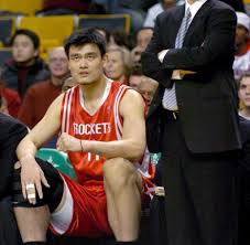 The yao ming foundation was established in june of 2008 by international nba star yao ming in response to the devastating 8.0 earthquake in sichuan province, china on may 12, 2008. Olympia 2008 Yao Ming Ist Chinas Gesicht Der Sommerspiele Welt