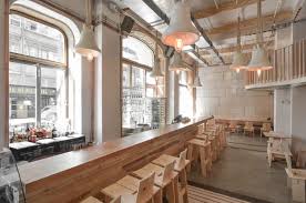 As for me… next time i'm in bucharest, pâine și vin will be my first stop, and will continue until i will have tried their. Imparte ImpreunÄƒ La Paine È™i Vin Singurul Bar FÄƒrÄƒ Oglinzi Din BucureÈ™ti Igloo