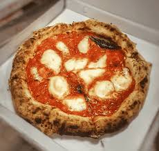 Recently, many people have written to me and asked for more information on how to make a good home made pizza. The 25 Best Pizzas In Italy Big 7 Travel Food Guides