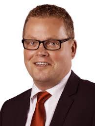 August Kruse's Instagram, Twitter & Facebook