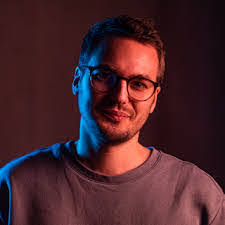 Eugene Geyer's Instagram, Twitter & Facebook