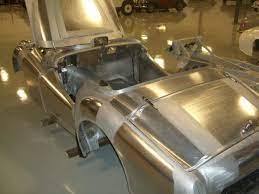Le Mans Works Inspired Hot Rod Aluminum Bodied 1957 Triumph Tr3 Triumph Tr3 Triumph Cars Triumph