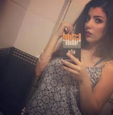 418,806 likes · 65,633 talking about this. Ù…Ø§ Ù„Ø§ ØªØ¹Ø±ÙÙˆÙ†Ù‡ Ø¹Ù† Ø£ÙŠÙ…Ù† Ø²ÙŠØ¯Ø§Ù† 4 Ø²ÙŠØ¬Ø§Øª ÙˆØ§Ø¨Ù†Ø© Ø¬Ù…ÙŠÙ„Ø© Ù…Ù† Ø·Ù„ÙŠÙ‚ØªÙ‡ Ø§Ù„ÙƒÙˆÙŠØªÙŠØ© Ø¯Ù†ÙŠØ§ Ø§Ù„ÙˆØ·Ù†