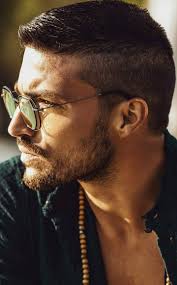 Pin By Montrelldemet On Guys In Eyewear Cool Hairstyles For Men Mens Hairstyles Short Haircuts For Men