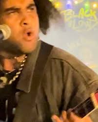 LARA LAVI (@laralavimusic) • Instagram photos and videos