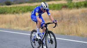 Remi cavagna ready for opening time trial at giro d'italia. Cycling News Remi Cavagna Signs New Contract With Deceuninck Quick Step Eurosport