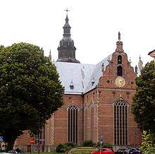 We have positioned ourselves as a university that focus on integrating theory and practice. Kristianstad Wikipedia