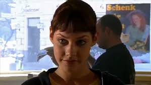 Felicitas woll ist eine deutsche schauspielerin. Berlin Berlin 2002