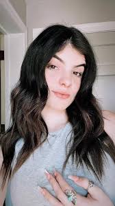 Nevaeh west (@nevaeh.west)