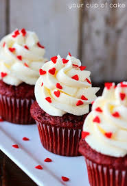 Red Velvet Cupcakes With White Chocolate Mousse The Best Healthy Recipes Mousse Chocolat Blanc Gateau Savoureux Delicieux Cupcakes