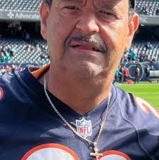 Adam Lingner's Instagram, Twitter & Facebook