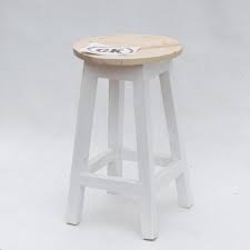 Kursi berbahan kayu minimalis memanglah tidak pernah salah ditaruh di semua sisi rumah. Harga Kursi Kayu Terbaik Agustus 2021 Shopee Indonesia