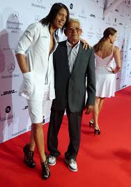 • ganador tu cara me suena 8 • management: Olschis World