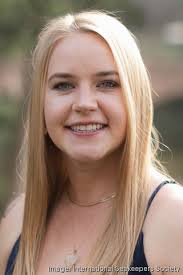 Cruise lines aim to reduce carbon emissions