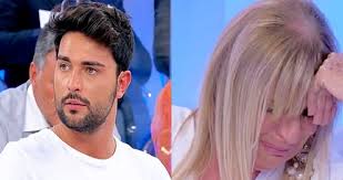 Maybe you would like to learn more about one of these? Anticipazioni Uomini E Donne 4 Gennaio Davide Rimanda La Scelta