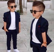 Coupe Garcon 80 Superbes Idees De Coiffure Pour Les Jeunes Messieurs Tenue Mariage Petit Garcon Tenue Mariage Garcon Coupe Bebe Garcon