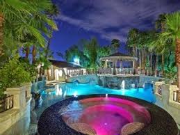 The 2810 Private Estate Las Vegas 11 Bedroom Private Villa Split The Rent By 11 Couple Las Vegas Vacation Rentals Luxury Vacation Rentals Vegas Villas