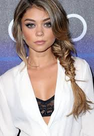 Top keywords % of search traffic. Blanc Noir Hairdressing Front View Of Her Braided Hairstyle