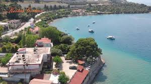 Συνεχίζοντας την περιήγηση, αποδέχεστε τη χρήση τους. H Paralia Ths Axaias Poy Lampyrizei Apo Omorfia Pics Video Patras Events