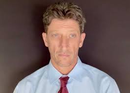 Doug Reiser's Instagram, Twitter & Facebook