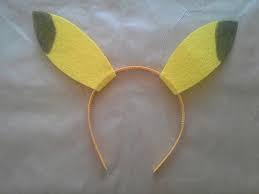 These Pikachu Ears Are Made With 2 Yellow Pieces Of Stiff Felt Glued To A Headband Wrapped In Yellow Ribbo Pokemon Birthday Party Pikachu Costume Pokemon Party