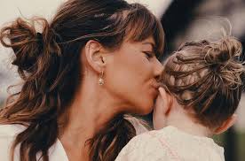 Anna lewandowska podzieliła się ostatnio ze swoimi fanami niesamowitym nagraniem. Ania Lewandowska Showed How She Plays With Her Daughter In The End Klara Is Not Back Fans Excited Nice Picture