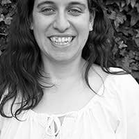 Tres son multitud. 4 chicas, 3 chicos. Casi 18 años. Todos tan reales como  tú by Ali Cronin