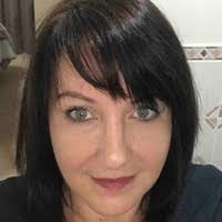 Helen Vlahos's Instagram, Twitter & Facebook