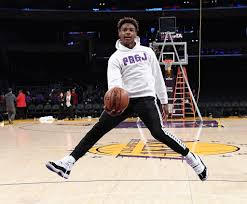 Height, weight, age, net worth, salary. Recruiting Expert Has Honest Evaluation Of Lebron James Jr