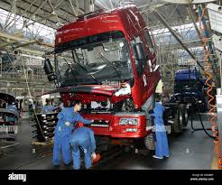 Auman hi-res stock photography and images