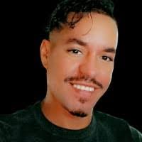 Larry Efird's Instagram, Twitter & Facebook