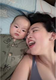 Chuyến phiêu lưu cùng mẹ con Gấu