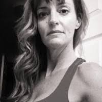 Jennifer Nowlin's Instagram, Twitter & Facebook