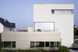 Moderne akzente, raffinierte details, durchdachtes raumkonzept und viel platz bietet dieses musterhaus von keitel haus einer immerhin vierköpfigen familie. Wohnhaus In Brettheim Architekturobjekte Heinze De