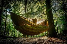 Once stuffed, sew the open end of the underquilt shut. The Best Hammock Underquilts For Backpacking In 2021
