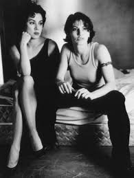 She subsequently was taught the real game by her. Bildergalerie Von Tv Tips Fur Freitag Bound