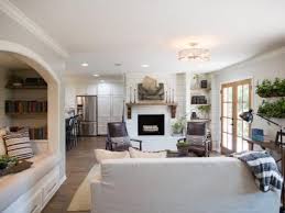 Sherwin williams alabaster (fixer upper home) sherwin williams balanced beige. Pin On Living Room Ideas