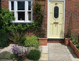 Walk through any neighbourhood these days and you'll see that the in my new book, gardening your front yard: Big Ideas For Tiny Gardens Part 1 Successful Garden Design