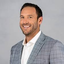 Super proud of longtime Century City AthletesTouch member and my personal  lawyer Eric McDonough