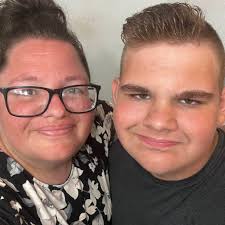 Just wondering if this has happened to anyone else. Yesterday was my  birthday and the only people who said anything was my parents and my  brother. Nothing from best friends and others