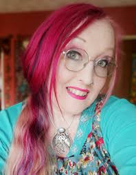 Lesley Dawson-Heath (Rapunzel789@)